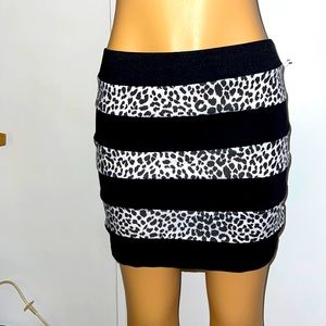 WILD PUNCH MINI SKIRT